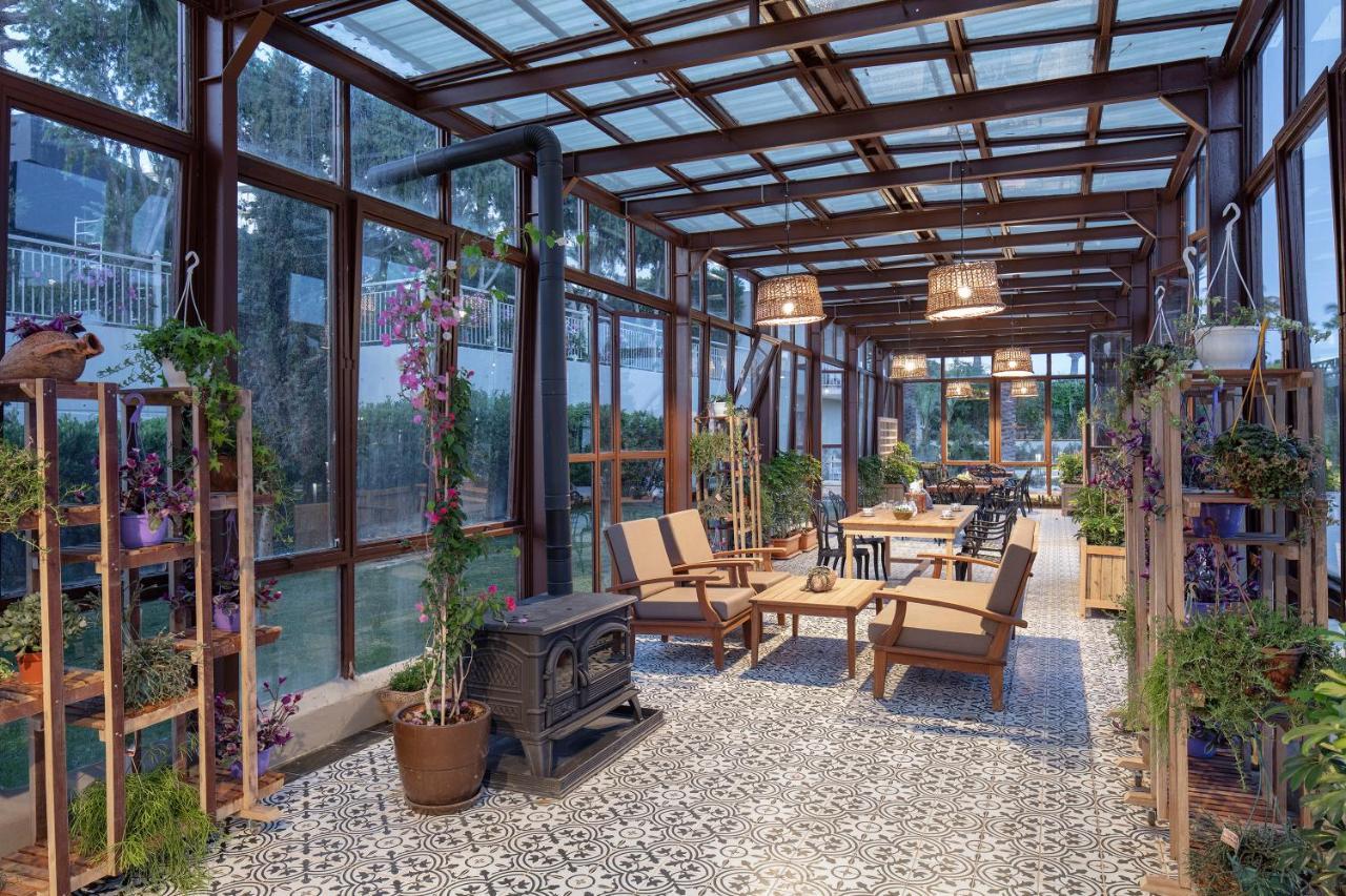 Nirvana Cosmopolitan Hotel - Convention & Sports Center 安塔利亚 外观 照片